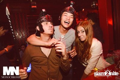 Monochrome Halloween Party — photo 110