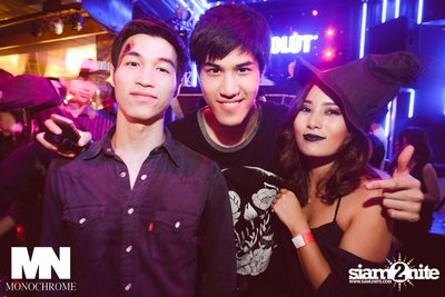 Monochrome Halloween Party — photo 43