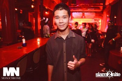 Monochrome Halloween Party — photo 18