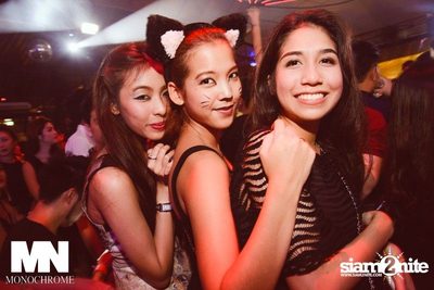 Monochrome Halloween Party — photo 90