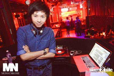 Monochrome Halloween Party — photo 3