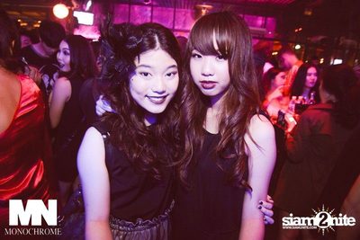 Monochrome Halloween Party — photo 27