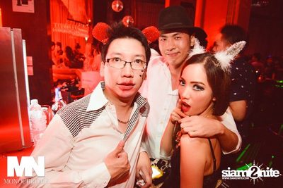 Monochrome Halloween Party — photo 117