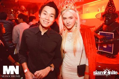 Monochrome Halloween Party — photo 101