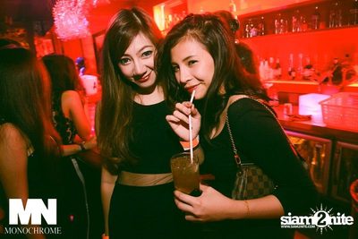 Monochrome Halloween Party — photo 143