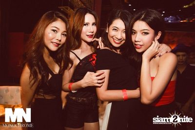 Monochrome Halloween Party — photo 172