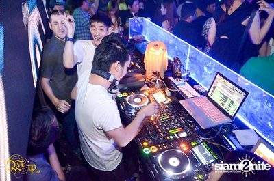 Countdown to 6 Anniversary Party — photo 146