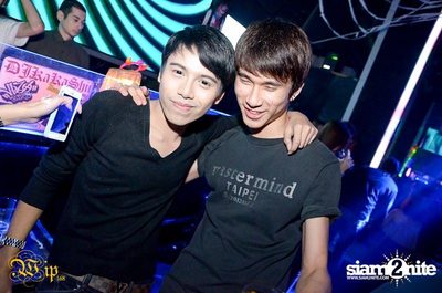 Countdown to 6 Anniversary Party — photo 9