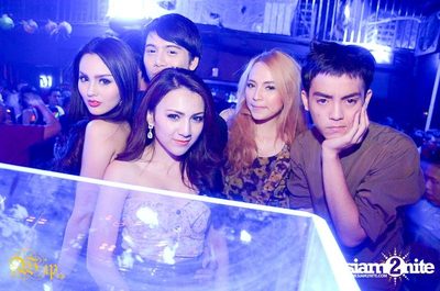 Countdown to 6 Anniversary Party — photo 3