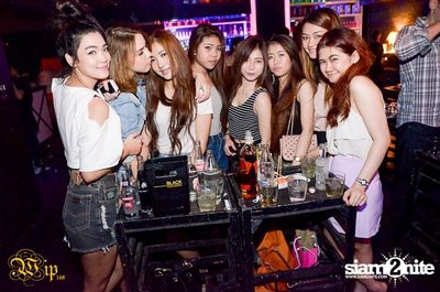 Countdown to 6 Anniversary Party — photo 56