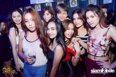 Countdown to 6 Anniversary Party — photo 88