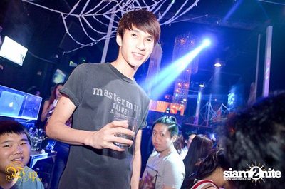 Countdown to 6 Anniversary Party — photo 25