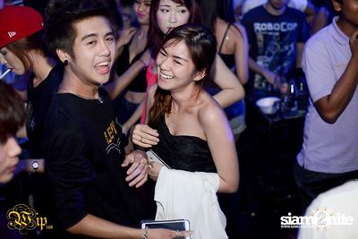 Countdown to 6 Anniversary Party — photo 98