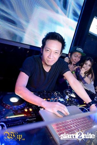 Countdown to 6 Anniversary Party — photo 21
