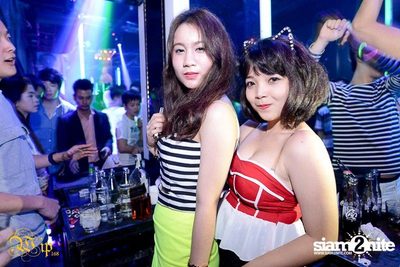 Countdown to 6 Anniversary Party — photo 49