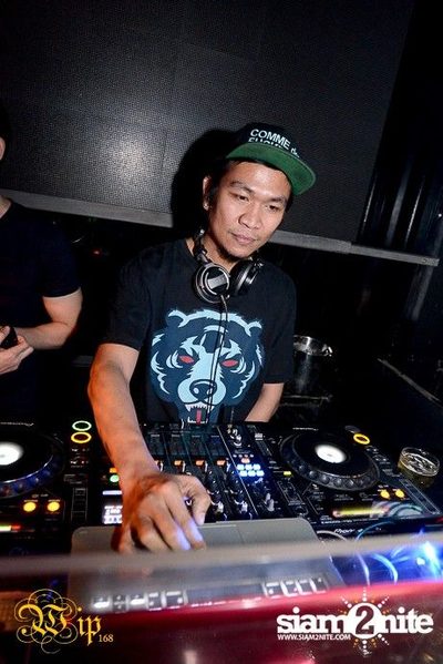 Countdown to 6 Anniversary Party — photo 17