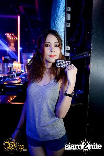 Countdown to 6 Anniversary Party — photo 9