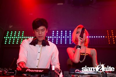ZAAP PARTY ตอน ABAC vs CU Cute Girls Party — photo 152