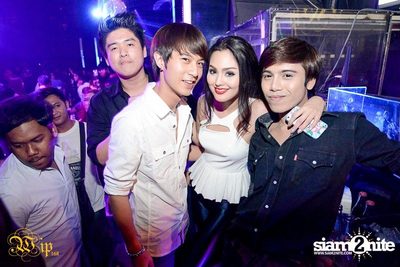 Countdown to 6 Anniversary Party — photo 12
