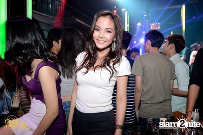 Countdown to 6 Anniversary Party — photo 25
