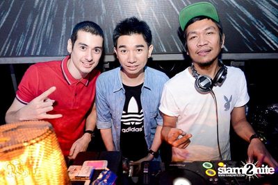 Countdown to 6 Anniversary Party — photo 17