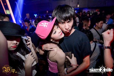 Countdown to 6 Anniversary Party — photo 90