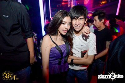 Countdown to 6 Anniversary Party — photo 93