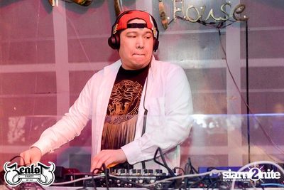 ZEALOT PARTY pres. Lick Me Like A Lollipop — photo 3