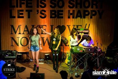 LOSE YOURSELF PARTY — photo 13