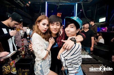 Countdown to 6 Anniversary Party — photo 21