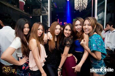 Countdown to 6 Anniversary Party — photo 40