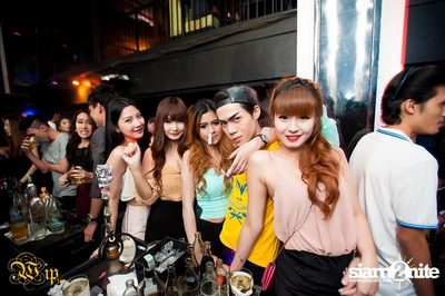 Countdown to 6 Anniversary Party — photo 32