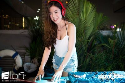 St. TroBabes Pool Party — photo 102