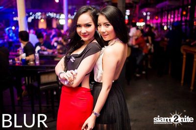 BLUR presents LESS IS MORE PARTY — photo 2