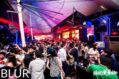 BLUR presents LESS IS MORE PARTY — photo 44
