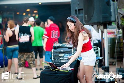 Christmas Pool Party — photo 134