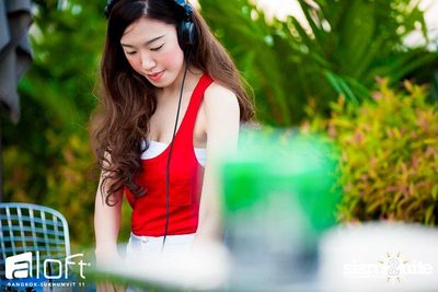 Christmas Pool Party — photo 116