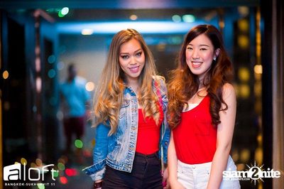 Christmas Pool Party — photo 1