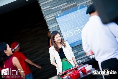 Christmas Pool Party — photo 46