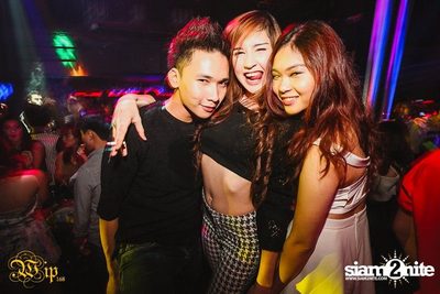 Countdown to 6 Anniversary Party — photo 2