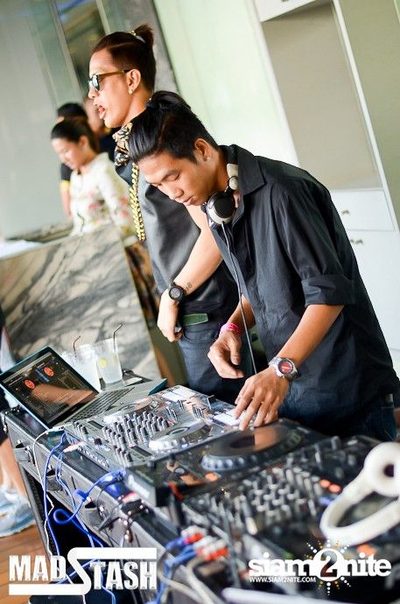 So Pool Party — photo 7