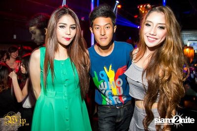 Countdown to 6 Anniversary Party — photo 13