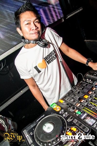 Countdown to 6 Anniversary Party — photo 37