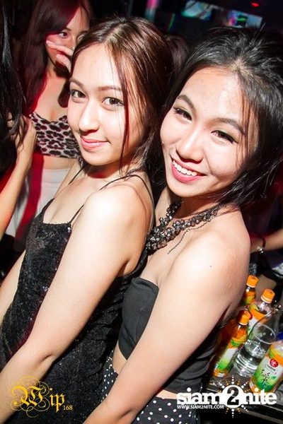 Countdown to 6 Anniversary Party — photo 32