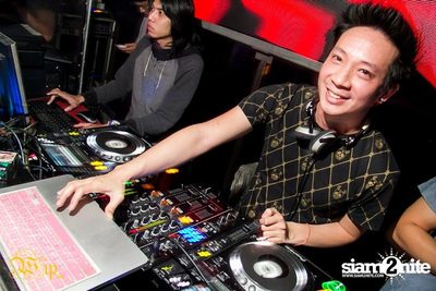 Countdown to 6 Anniversary Party — photo 95