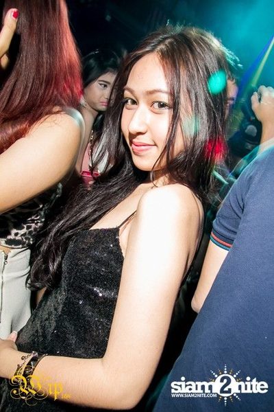 Countdown to 6 Anniversary Party — photo 41