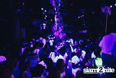 Sensation: Unlock The Last Heineken Platinum Deck Party by Dudesweet — photo 25