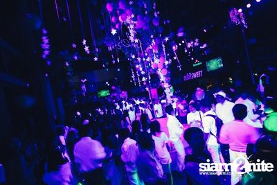 Sensation: Unlock The Last Heineken Platinum Deck Party by Dudesweet — photo 100