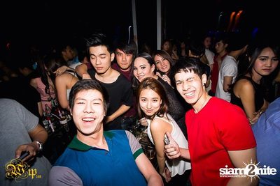 Friday Night — photo 2