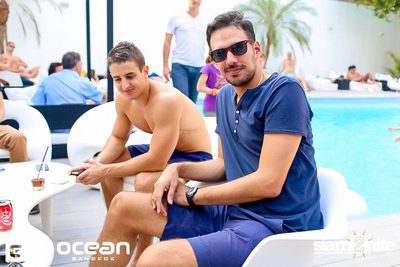BIKINI POOL PARTY w/ DJ Queen Victoria — photo 16